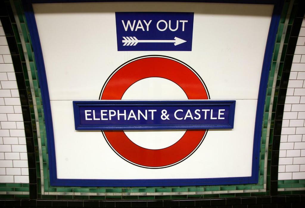 Appartamento With Parking Near Waterloo & St Thomas & Big Ben & Parliament Londra