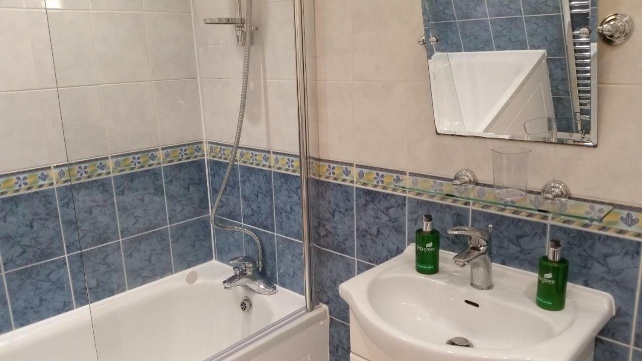 Appartamento With Parking Near Waterloo & St Thomas & Big Ben & Parliament